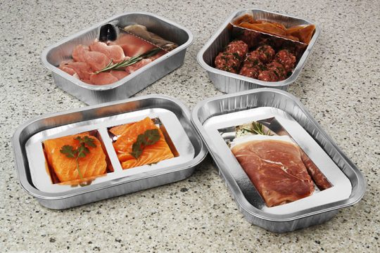 Ovenable dividers can be useful for Christmas food packaging